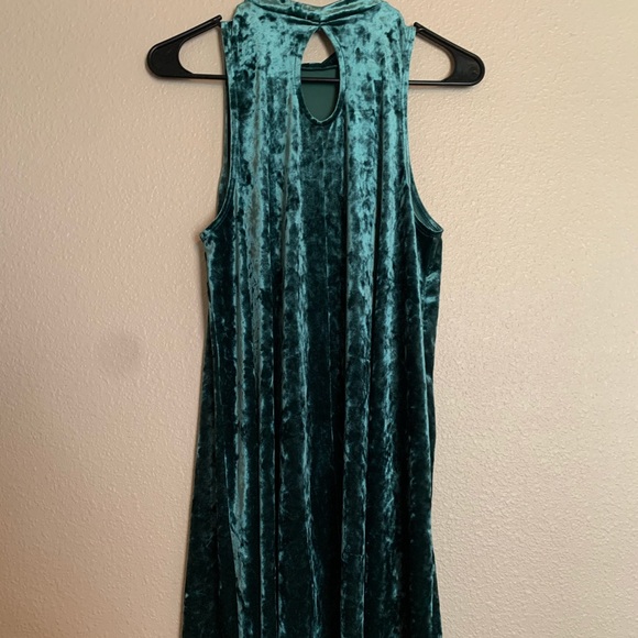 Halter Dress - Picture 2 of 3